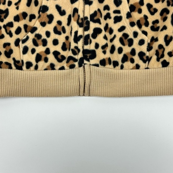 Toddler Cheetah Print Fleece Vest - Picture 6 of 6